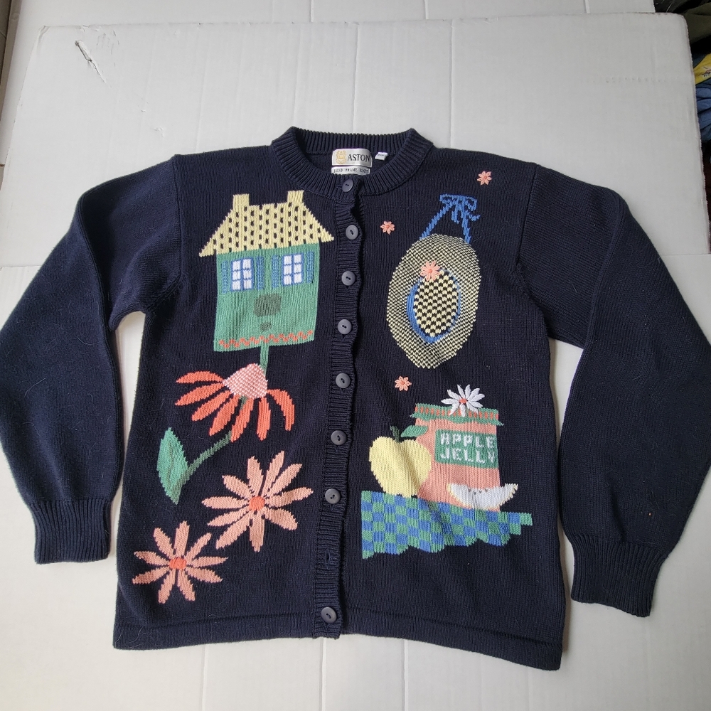 Aston hand frame knit women's small cardigan sweater